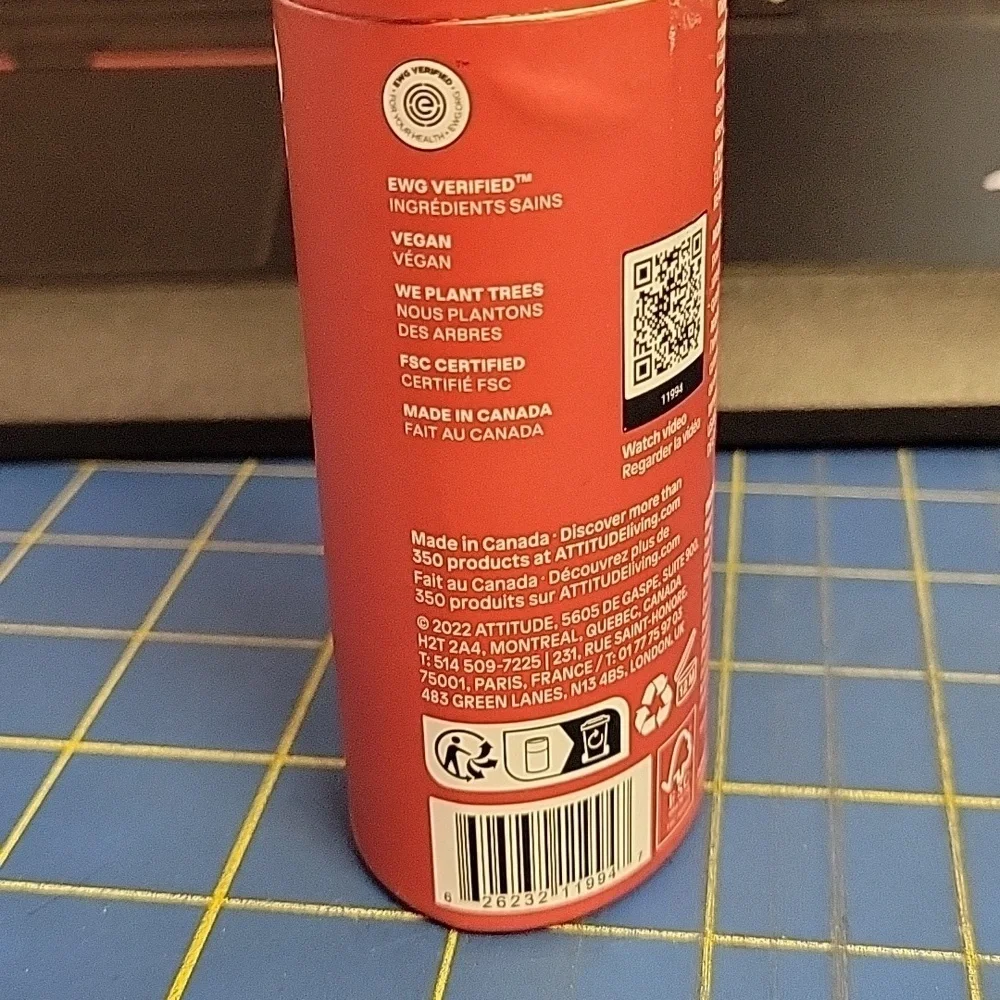 Attitude Natural Care red attitude
